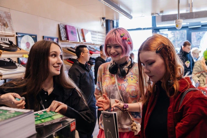 Энергия игры: Как прошла презентация UGREEN × Genshin Impact в Москве